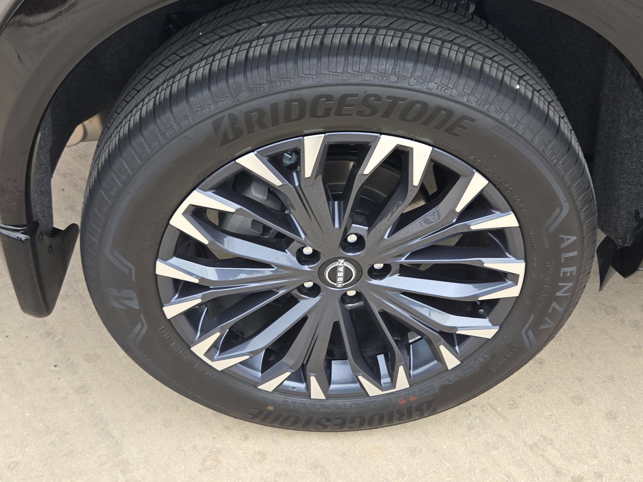 Certified 2026 Nissan Rogue Platinum w/ Platinum Premium Package AWD/4WD image 34