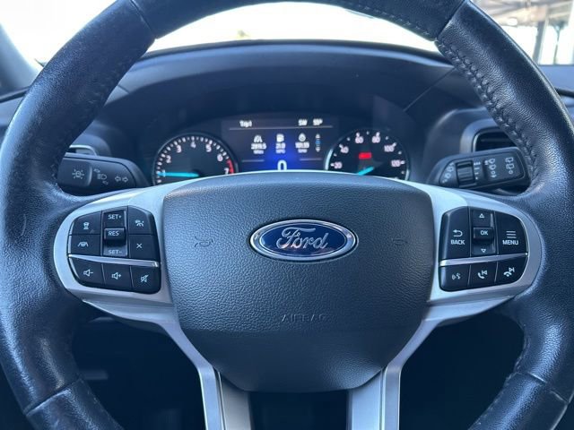 Used 2023 Ford Explorer XLT w/ Equipment Group 202A image 14