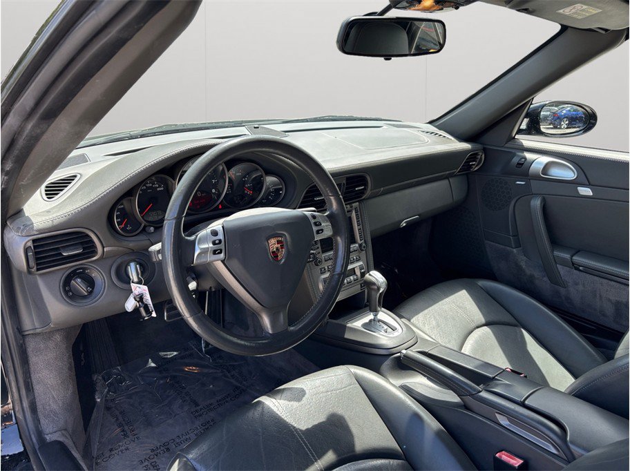 Used 2005 Porsche 911 Carrera RWD image 6