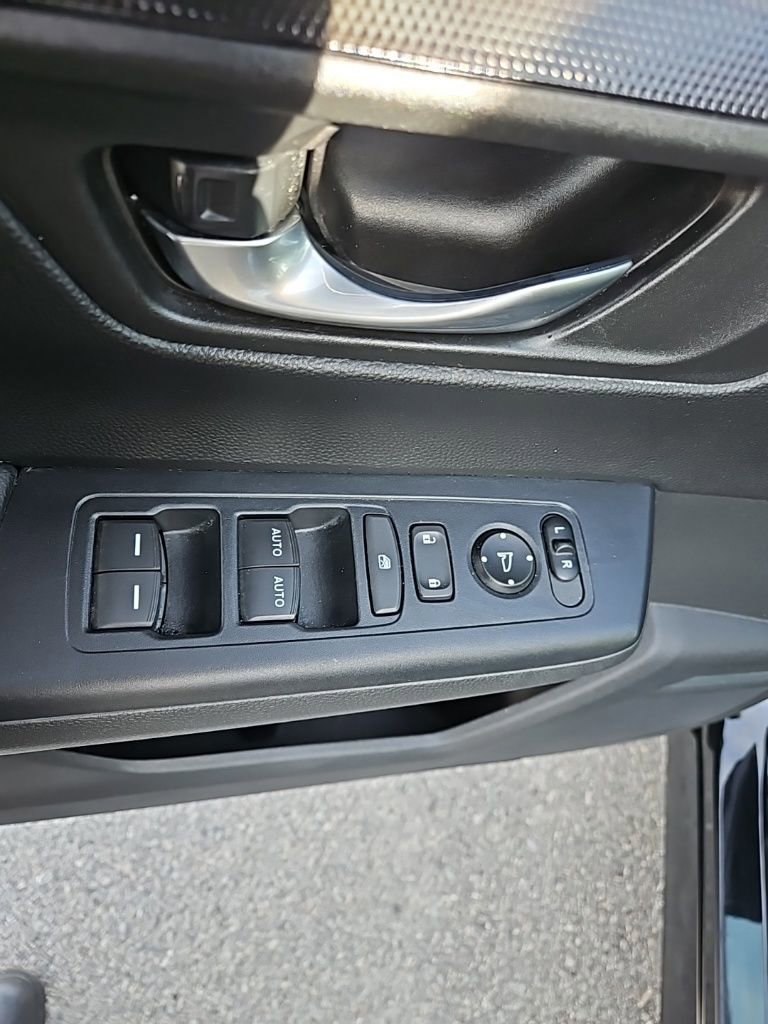 Used 2024 Honda CR-V EX image 16