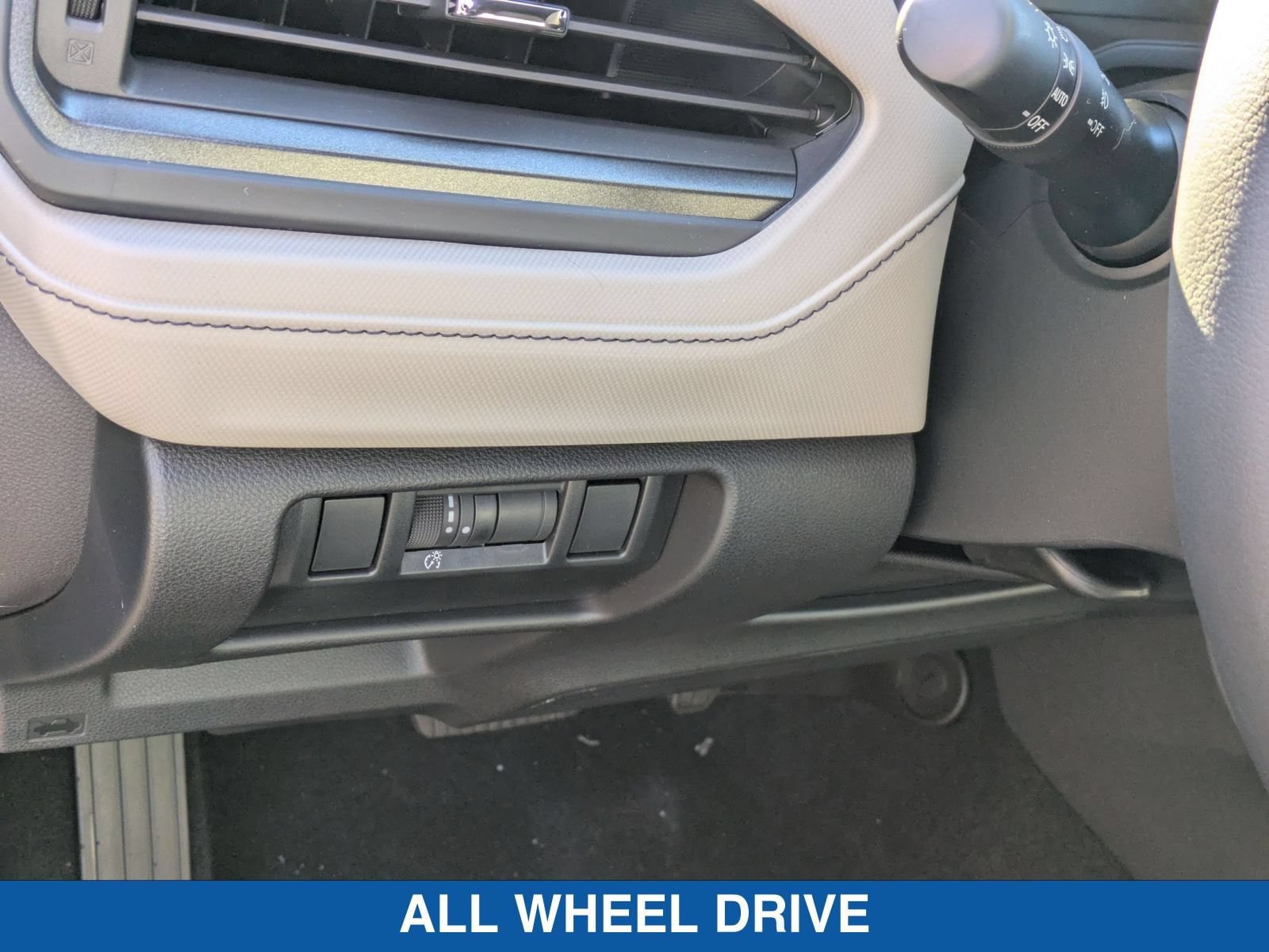Certified 2026 Subaru Forester Premium AWD/4WD image 27