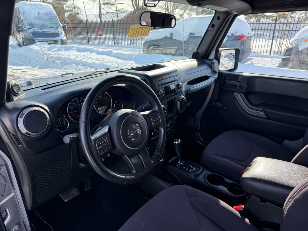 Used 2013 Jeep Wrangler Sport w/ Connectivity Group image 10