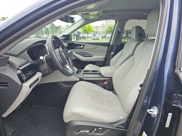 Used 2025 Acura MDX w/ Technology Package FWD image 12