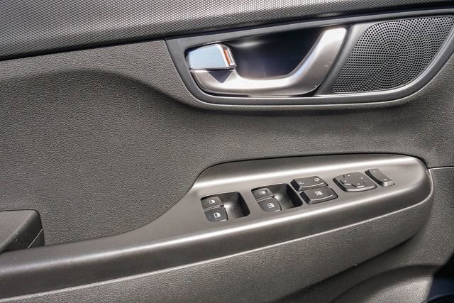 Certified 2023 Hyundai Kona SEL w/ Convenience Package FWD image 24