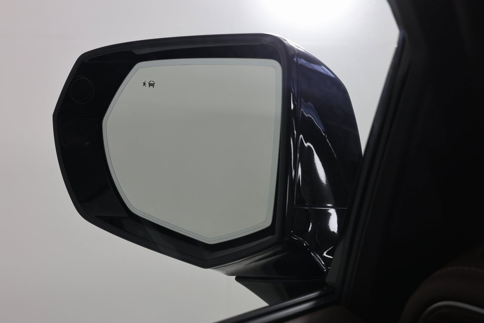 Used 2024 Chevrolet Tahoe High Country image 20