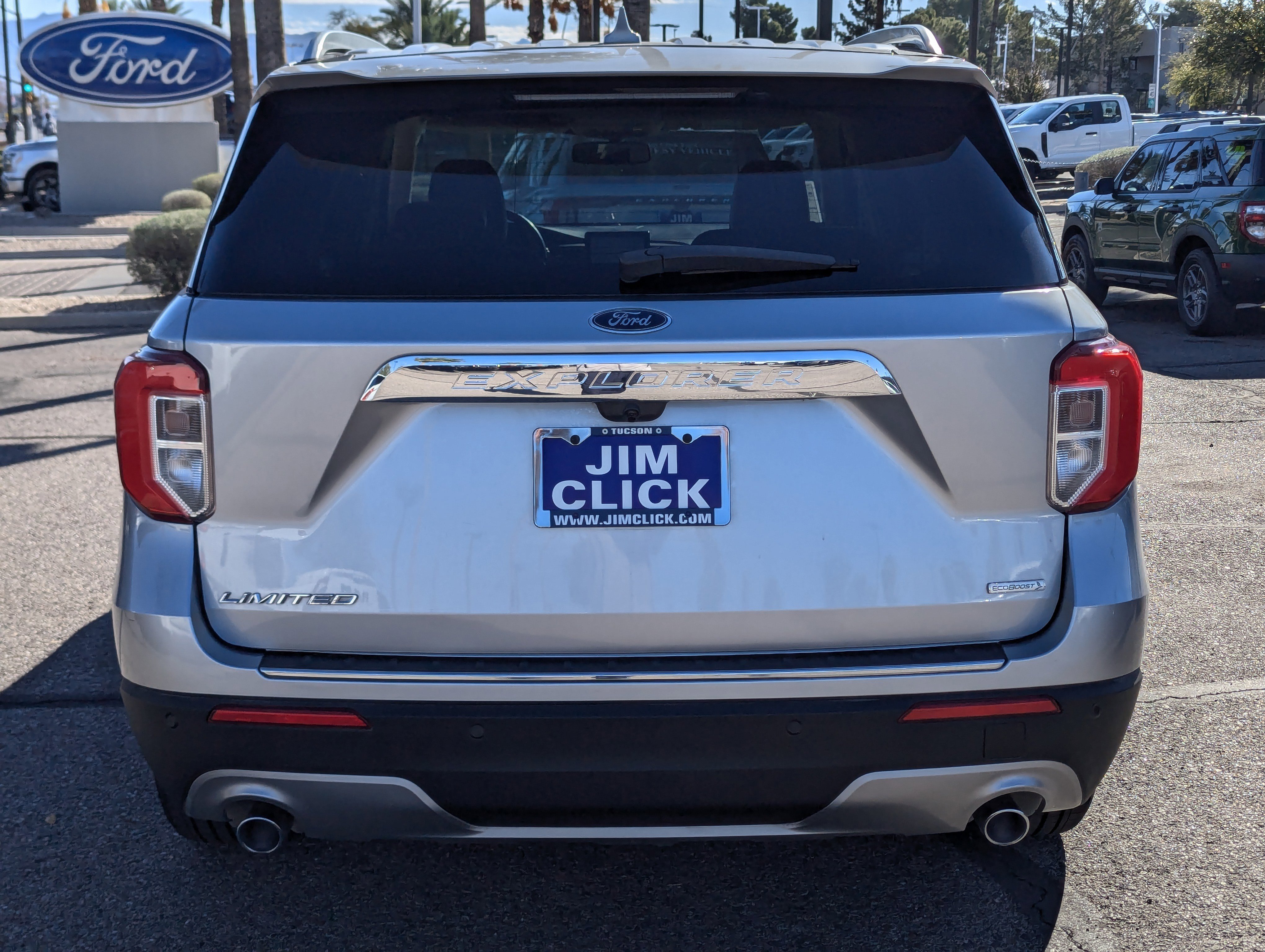 Certified 2020 Ford Explorer Limited image 3