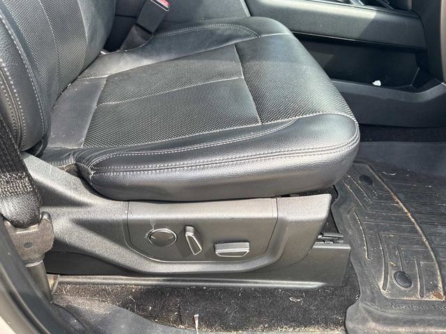 Used 2018 Ford Expedition Max XLT w/ Equipment Group 202A image 17