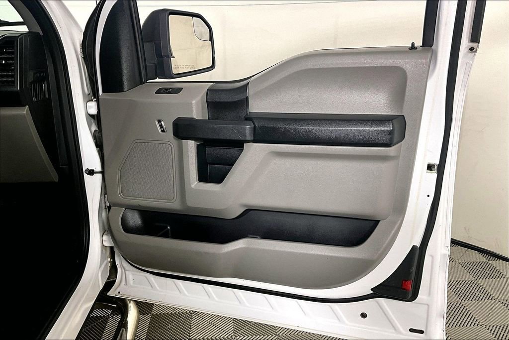 Used 2015 Ford F150 XL w/ Equipment Group 101A Mid image 22