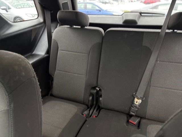 Used 2022 Chevrolet Traverse LT w/ LPO, Floor Liner Package image 35