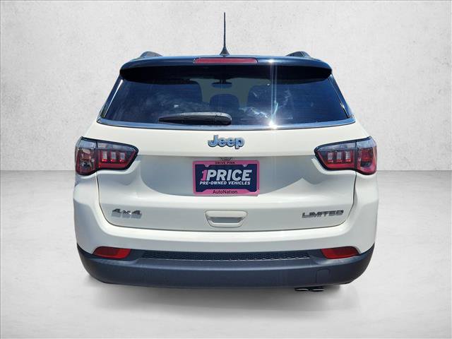 Used 2018 Jeep Compass Limited AWD/4WD image 4