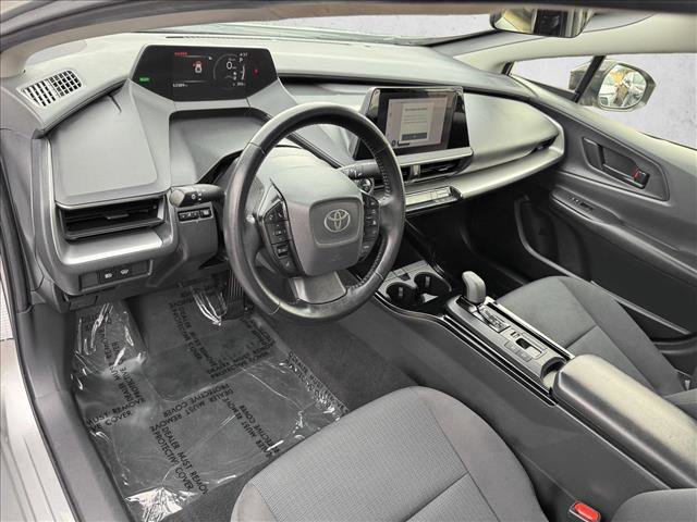 Used 2024 Toyota Prius LE image 11