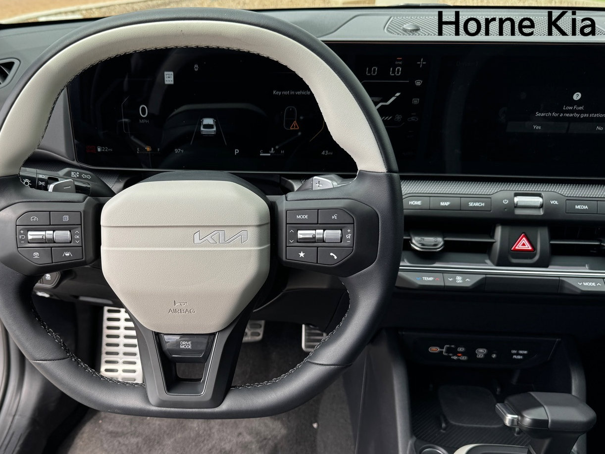 New 2025 Kia K4 GT-Line Turbo image 14