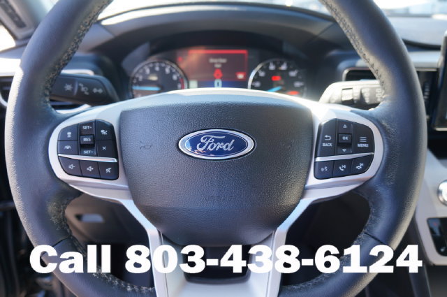 Used 2023 Ford Explorer XLT w/ Equipment Group 202A RWD image 6