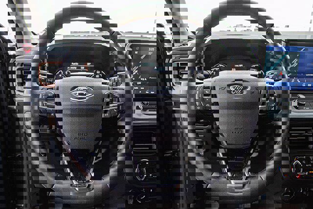 Used 2024 Ford Maverick Lariat w/ FX4 Off-Road Package image 8