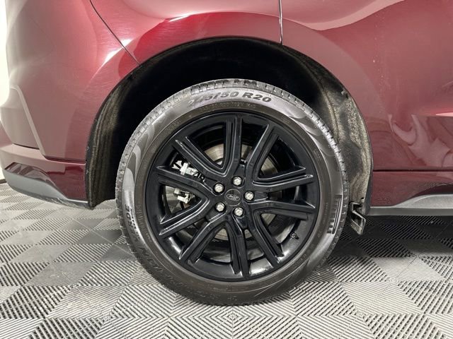 Used 2023 Ford Edge ST-Line w/ Class II Trailer Tow Package image 10