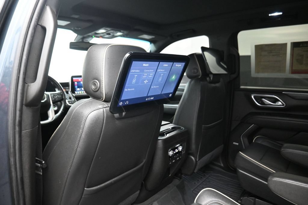 Used 2021 GMC Yukon XL SLT w/ SLT Premium Package RWD image 16