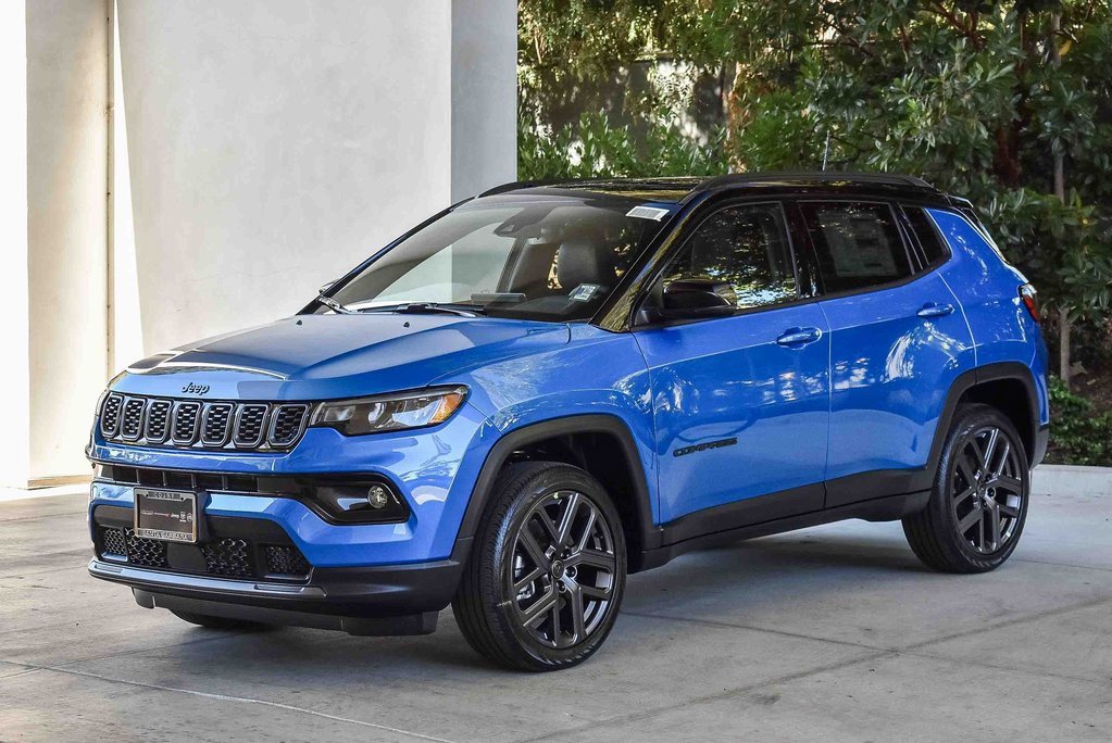 New 2026 Jeep Compass Limited image 3