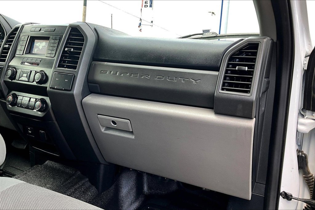 Used 2021 Ford F250 XL w/ Power Equipment Group AWD/4WD image 16