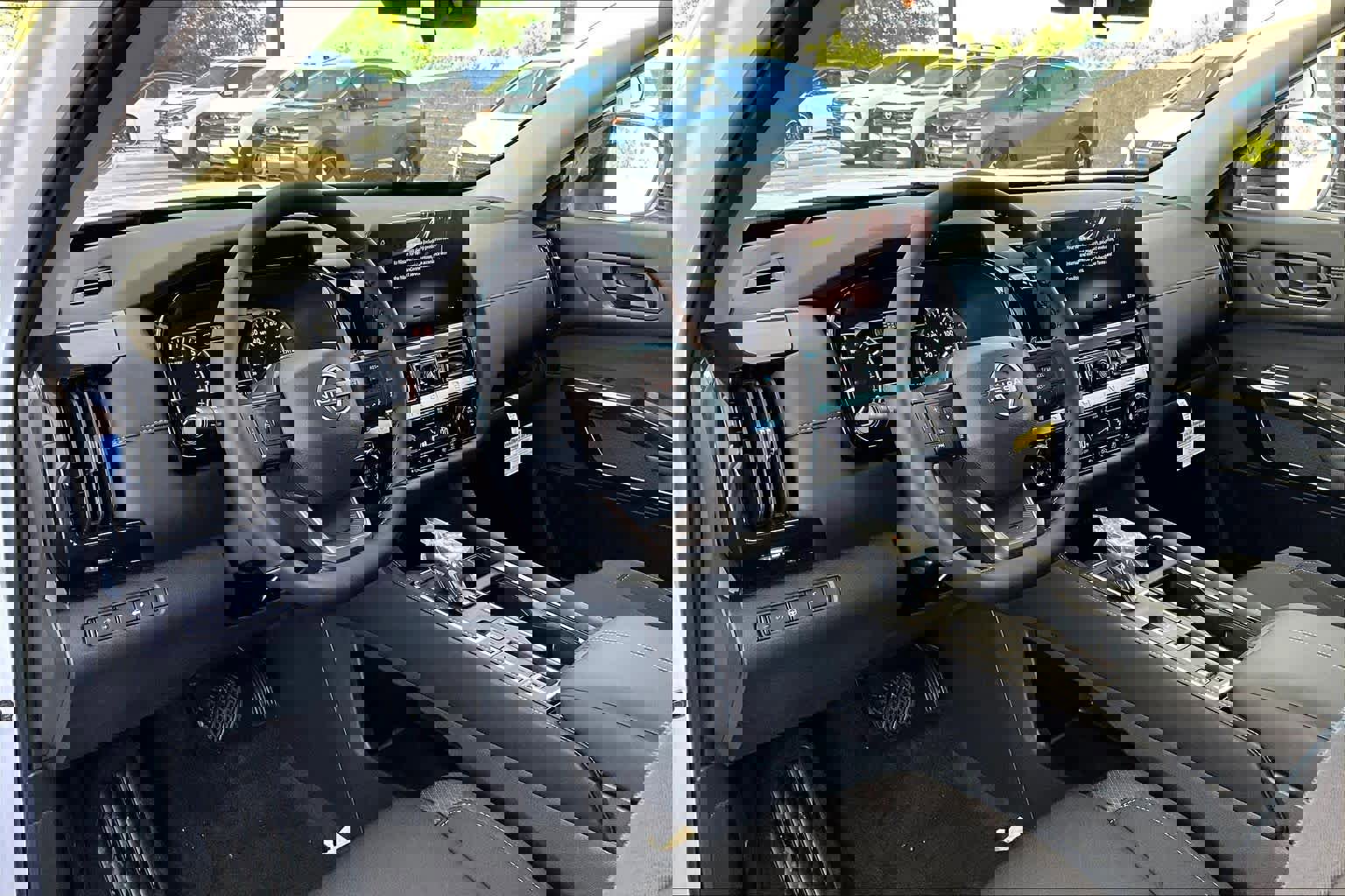 New 2026 Nissan Pathfinder SV image 10