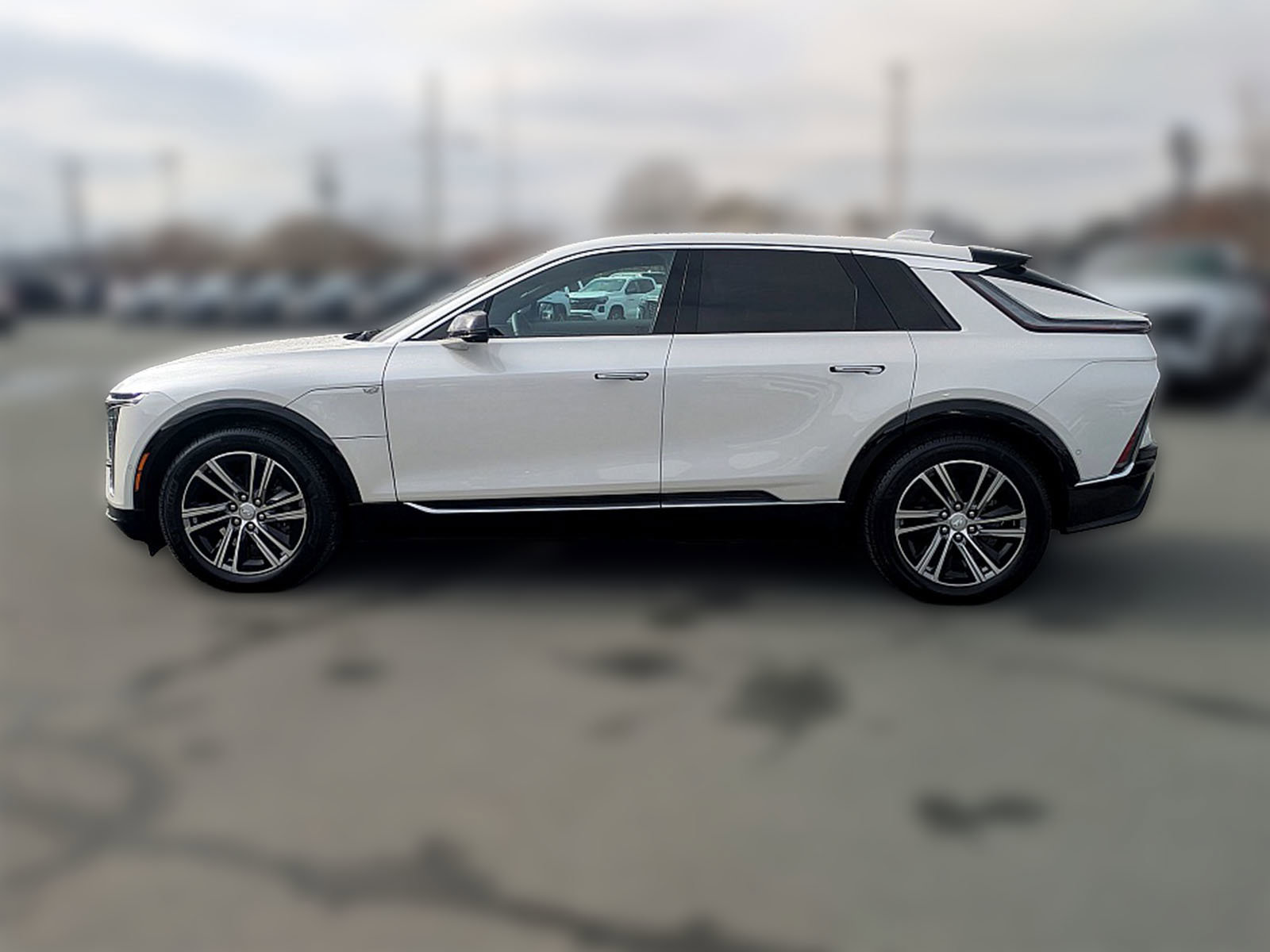 Certified 2025 Cadillac Lyriq Luxury image 7