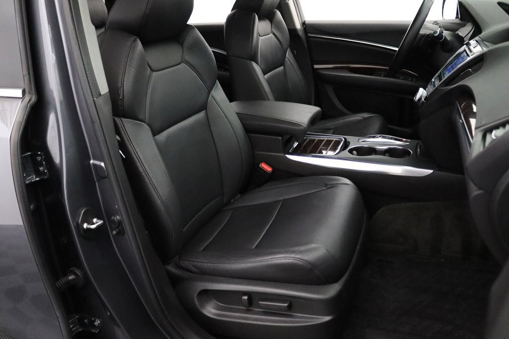 Used 2017 Acura MDX w/ Technology Package AWD/4WD image 13