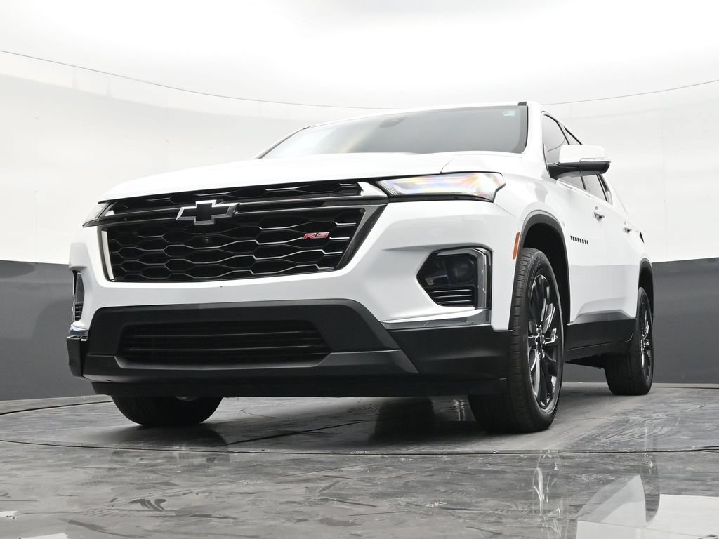 Used 2022 Chevrolet Traverse RS FWD image 27