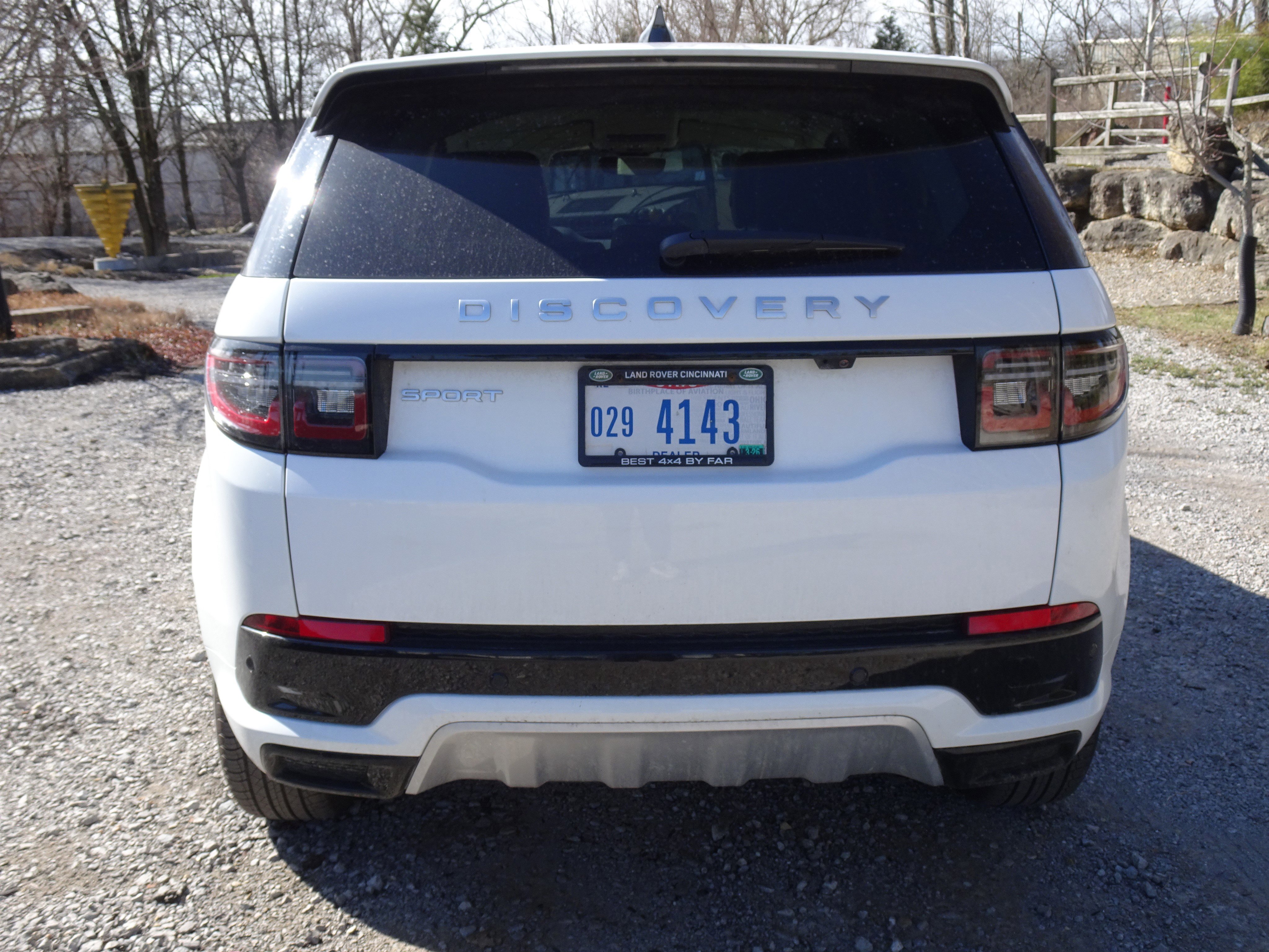New 2025 Land Rover Discovery Sport S image 8