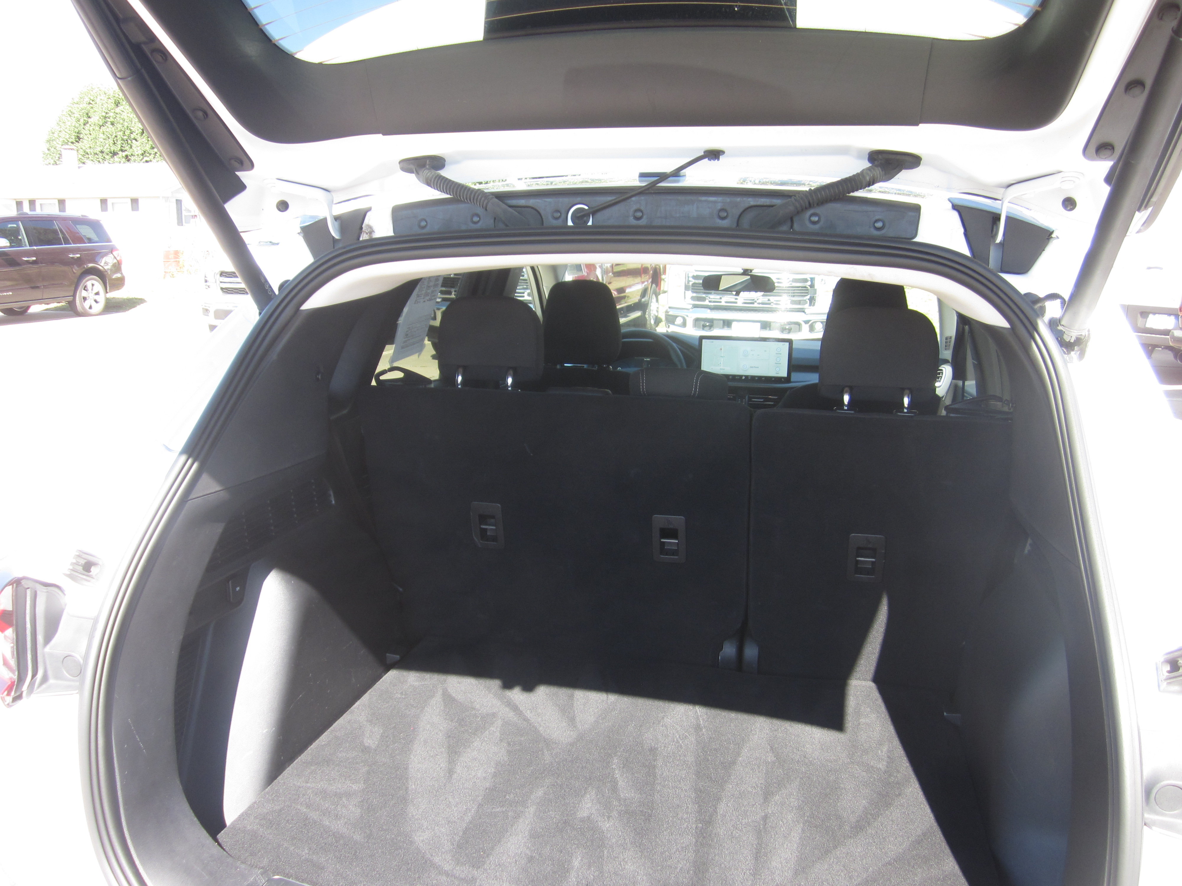 Used 2023 Ford Escape Active w/ Tech Pack #2 AWD/4WD image 8