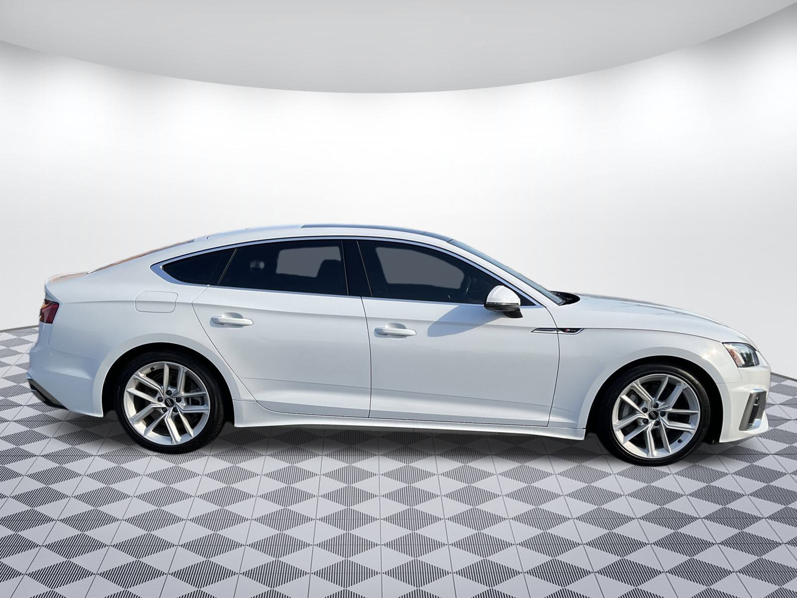 Used 2024 Audi A5 2.0T Premium Plus image 2