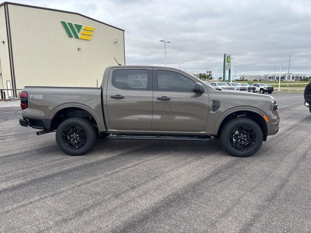 Used 2025 Ford Ranger XLT AWD/4WD image 4