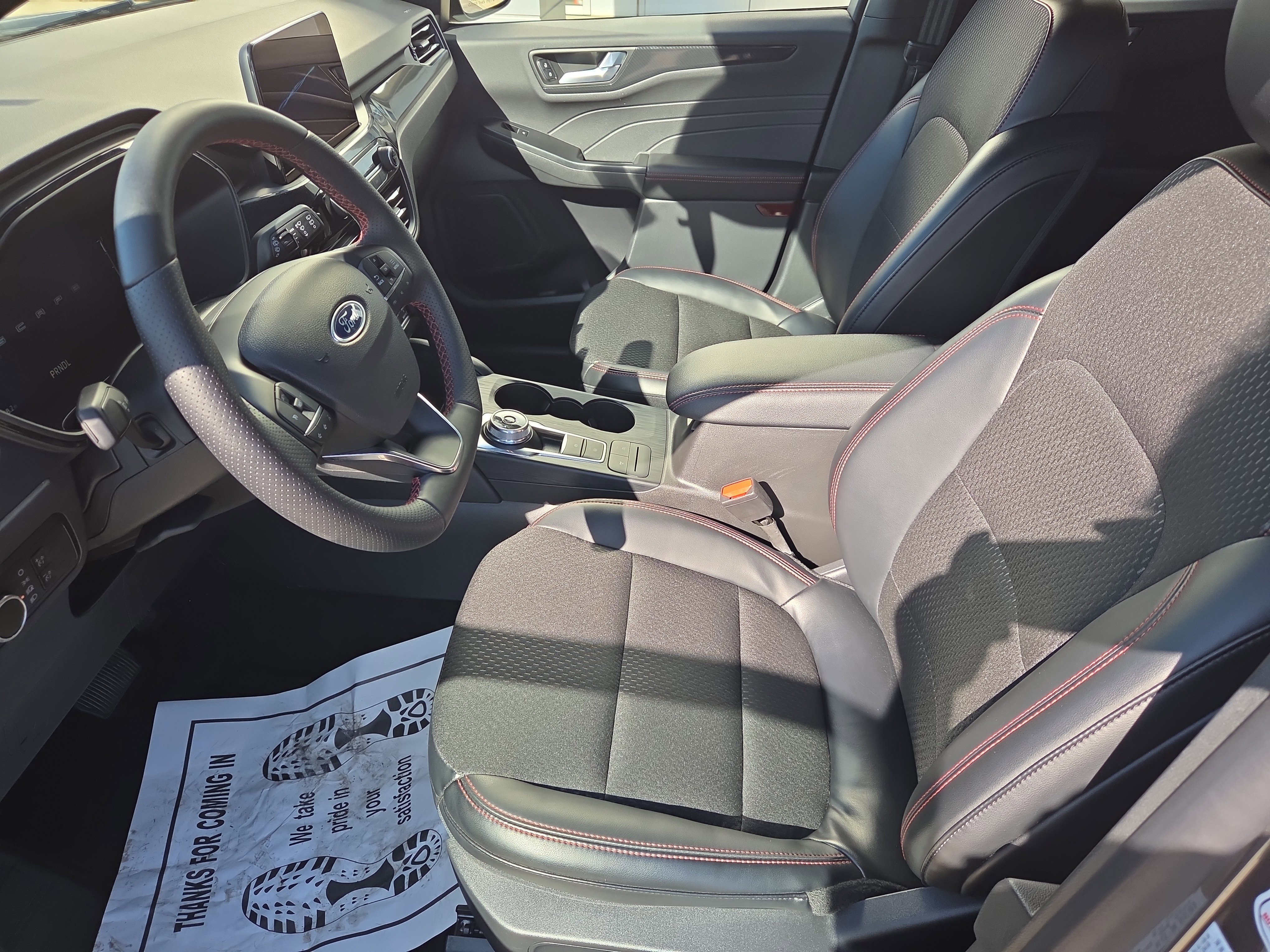 Used 2025 Ford Escape ST-Line image 12