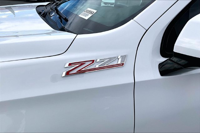 Used 2024 Chevrolet Tahoe Z71 w/ Z71 Off-Road Package AWD/4WD image 23