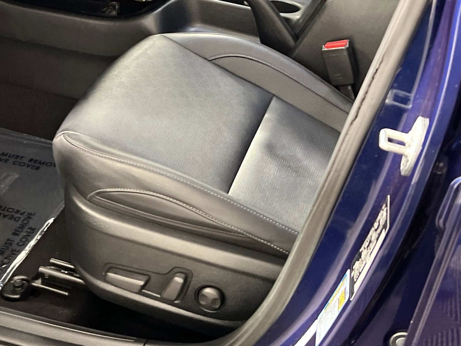 Used 2023 Kia Seltos EX image 14