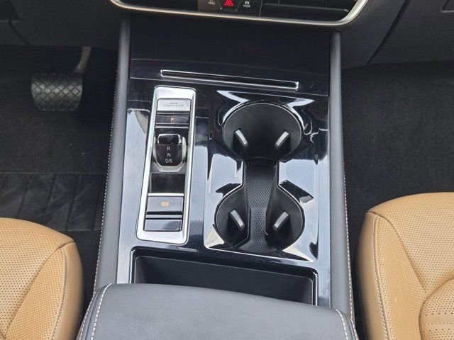 Used 2025 Volkswagen Atlas Cross Sport SEL image 17