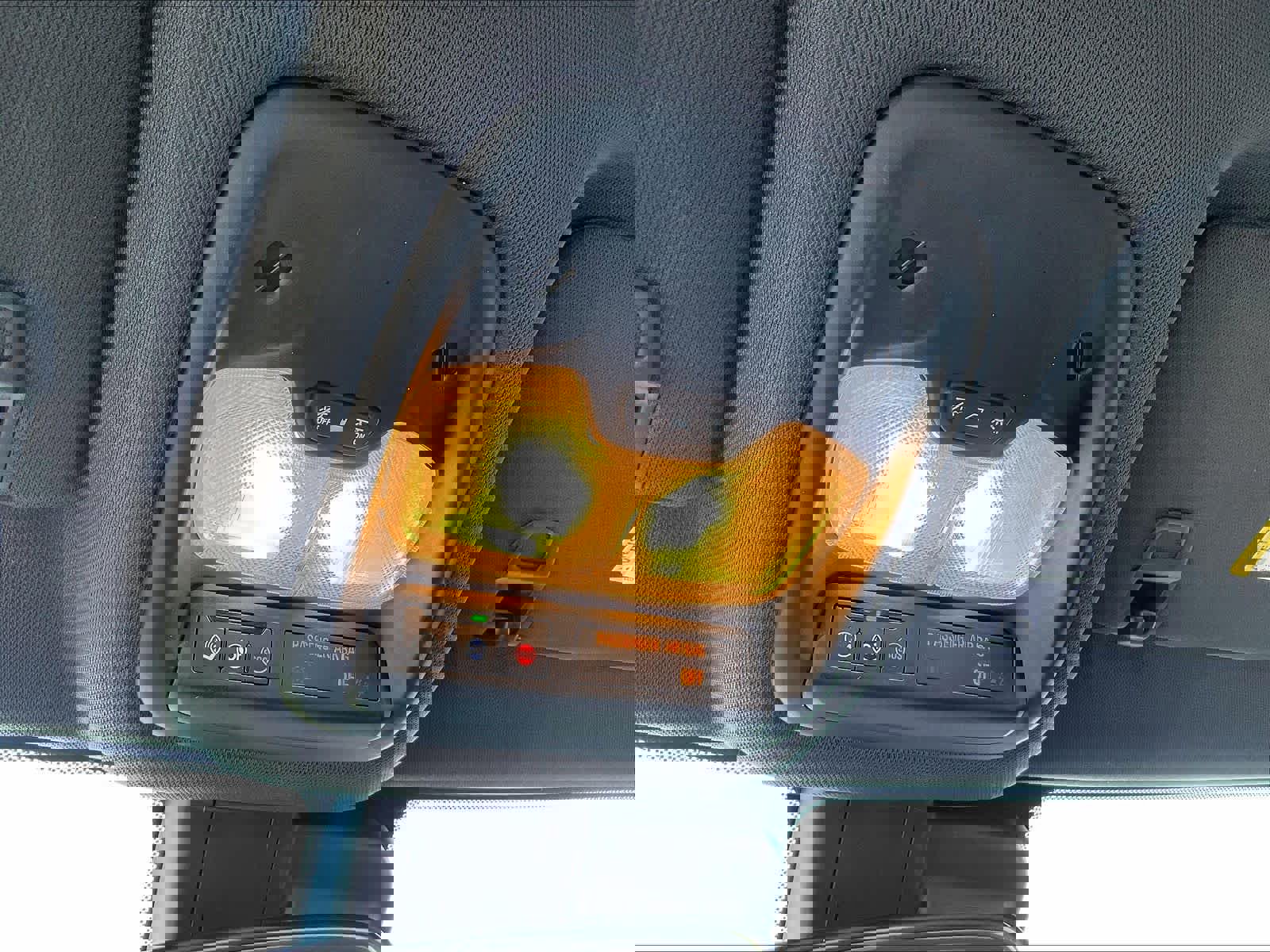 Used 2022 Chevrolet TrailBlazer RS image 35