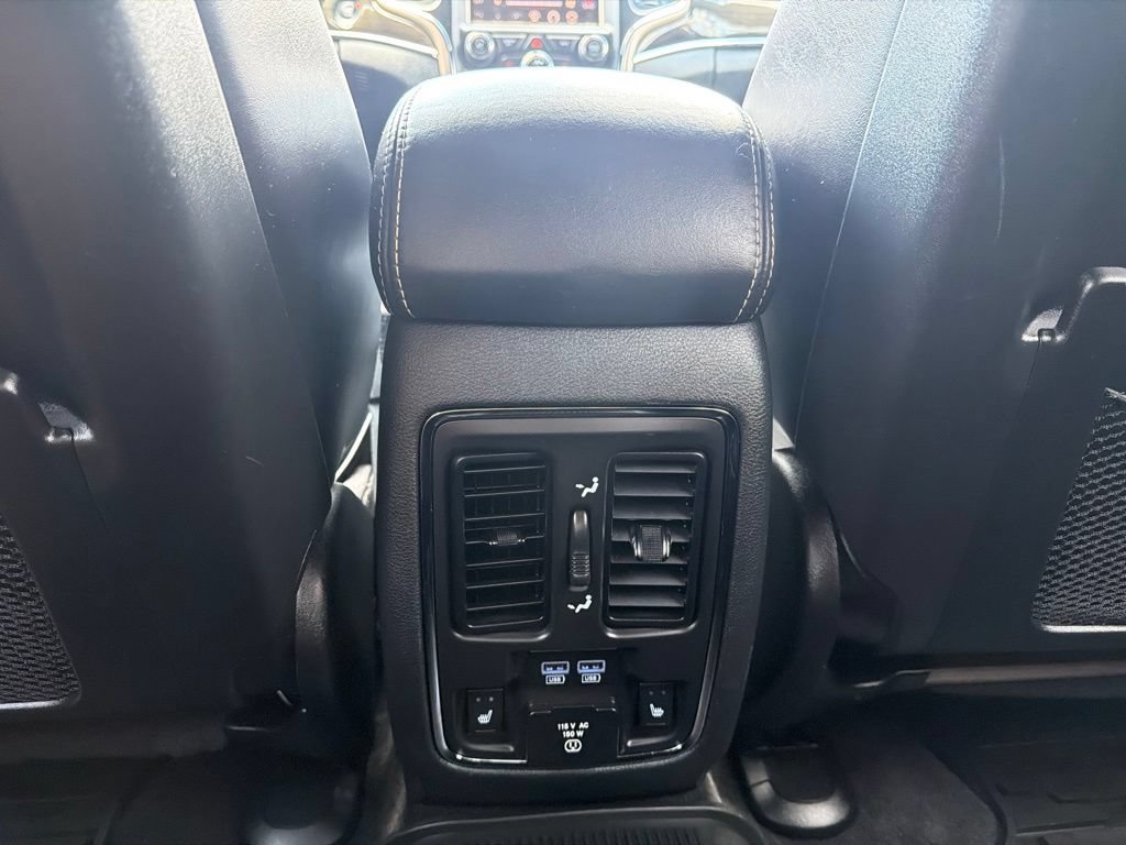 Used 2014 Jeep Grand Cherokee Overland AWD/4WD image 18
