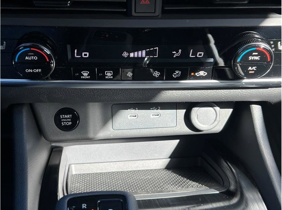 New 2026 Nissan Rogue SV AWD/4WD image 16