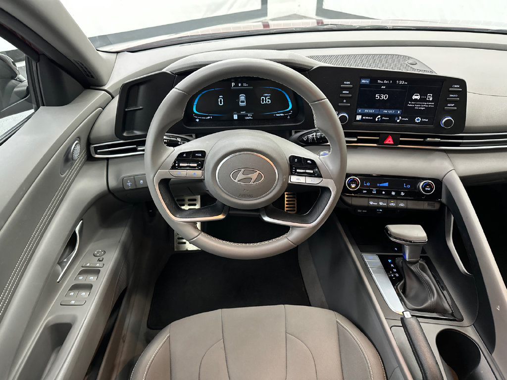 Used 2025 Hyundai Elantra Sport w/ Cargo Package FWD image 21