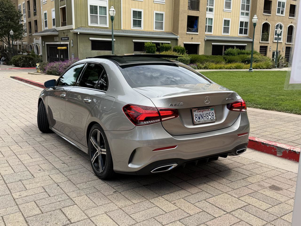 Used 2019 Mercedes-Benz A 220 4MATIC image 8