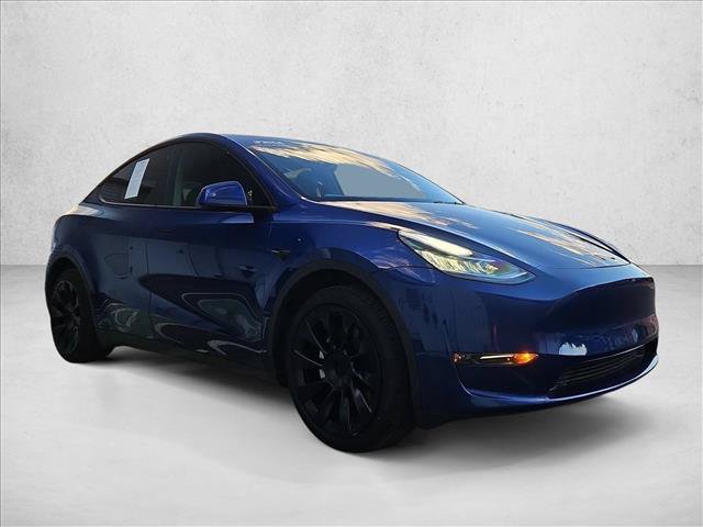 Used 2023 Tesla Model Y Long Range AWD/4WD image 3