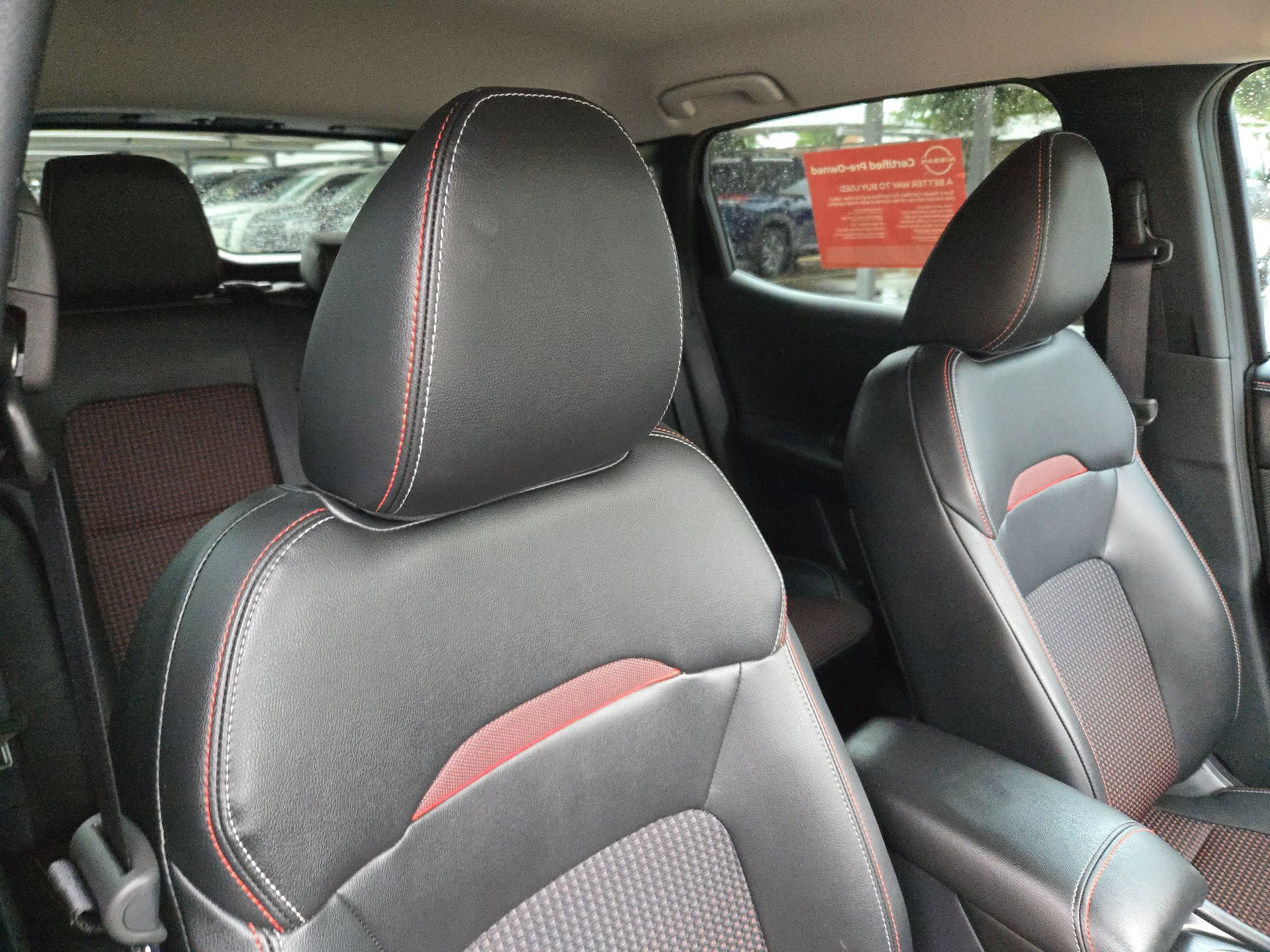 Certified 2025 Nissan Kicks SR FWD image 29