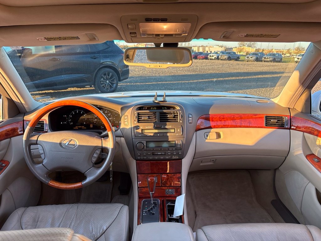 Used 2003 Lexus LS 430 RWD image 18