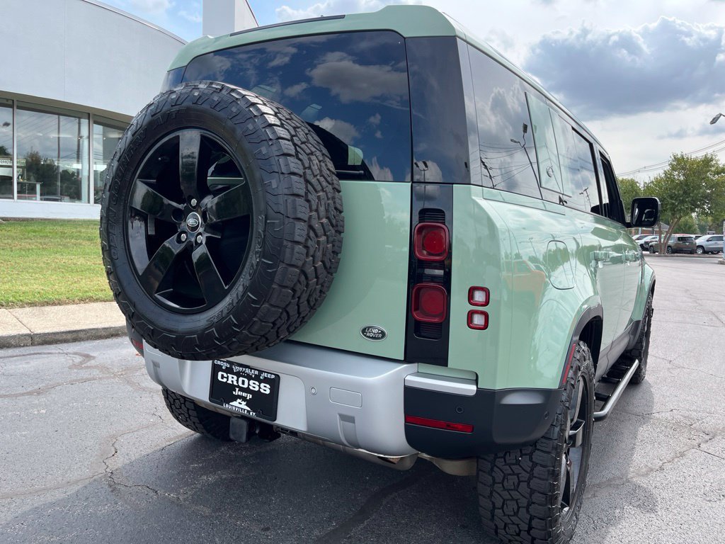 Used 2023 Land Rover Defender 110 75th Limited Edition AWD/4WD image 54
