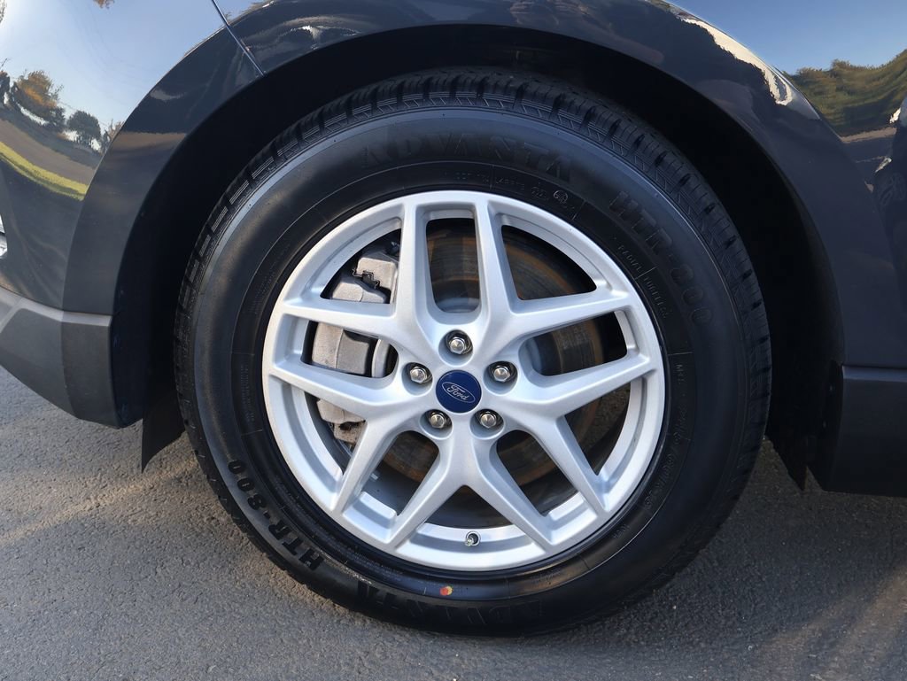 Used 2021 Ford Edge SEL w/ Cargo Accessory Package image 36