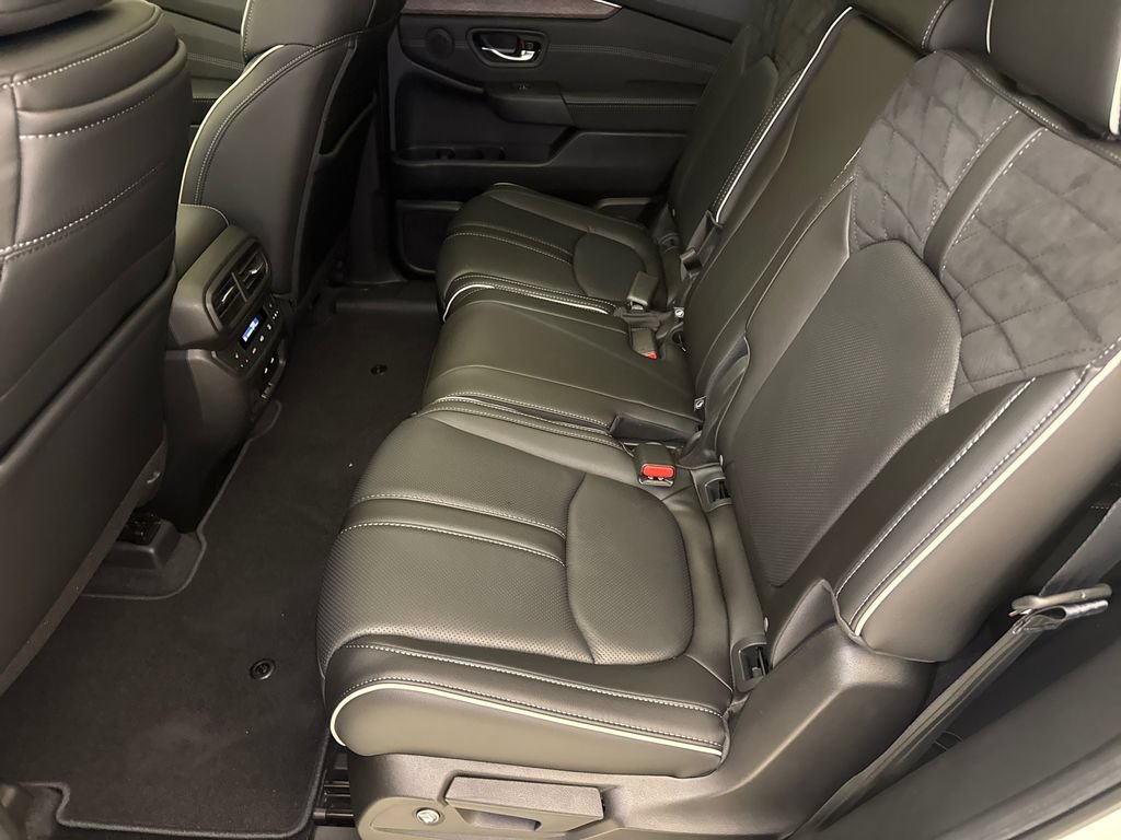 New 2026 Honda Pilot Elite image 18