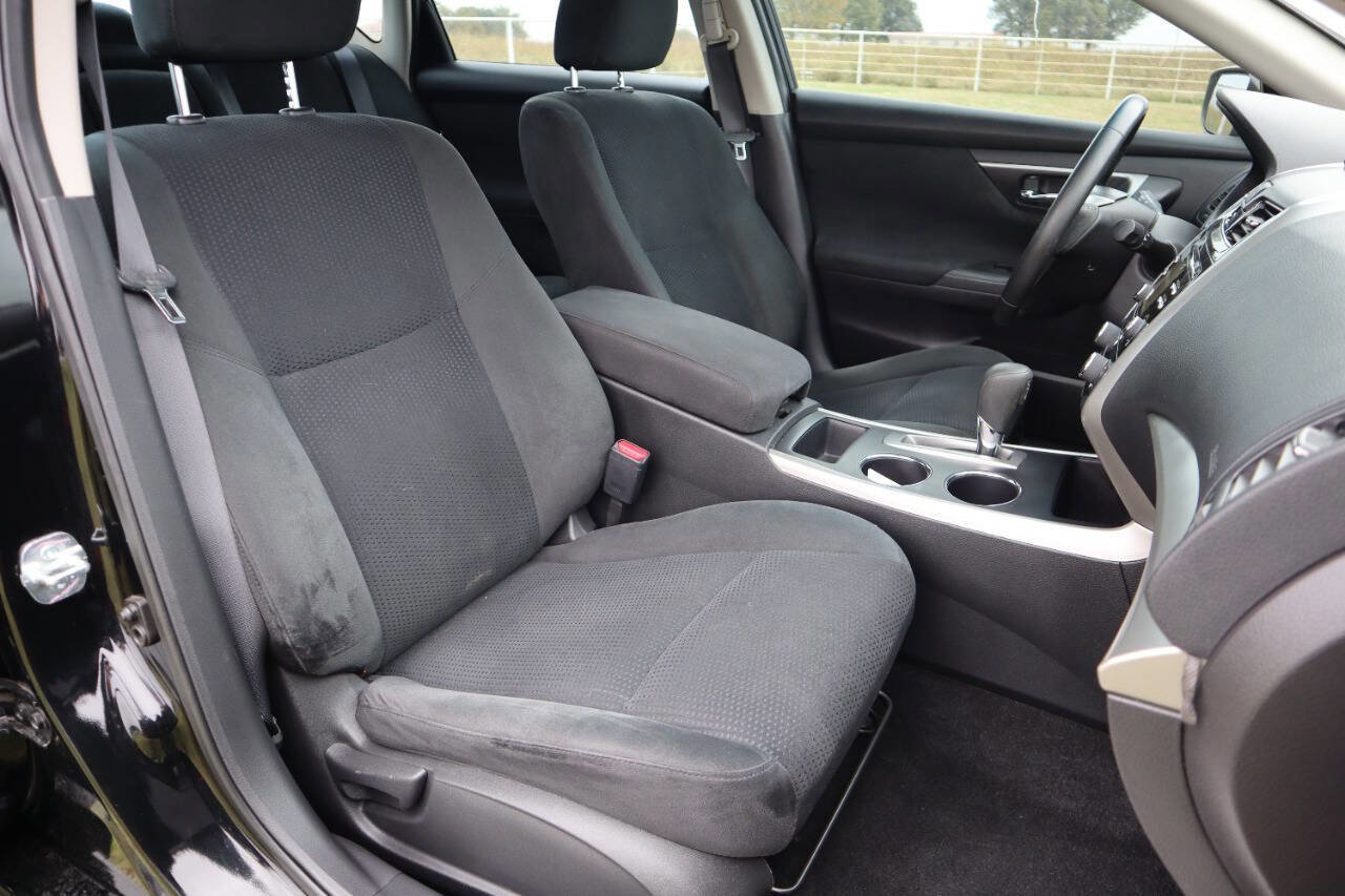 Used 2015 Nissan Altima 2.5 SV image 6
