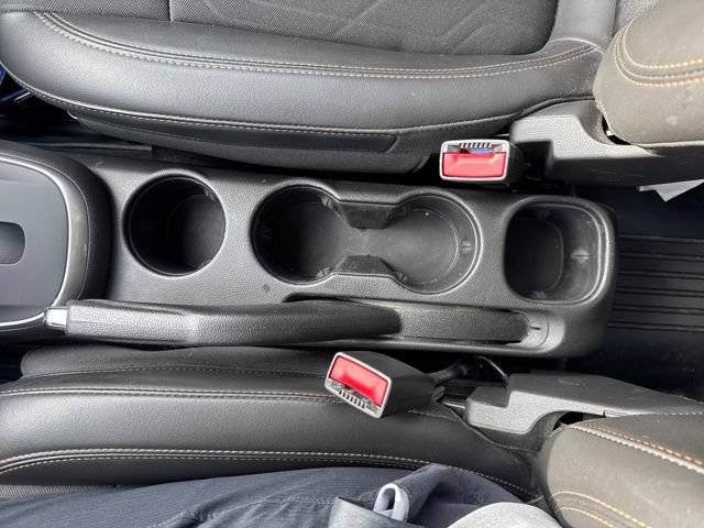 Used 2022 Chevrolet Trax LT w/ LT Convenience Package image 25