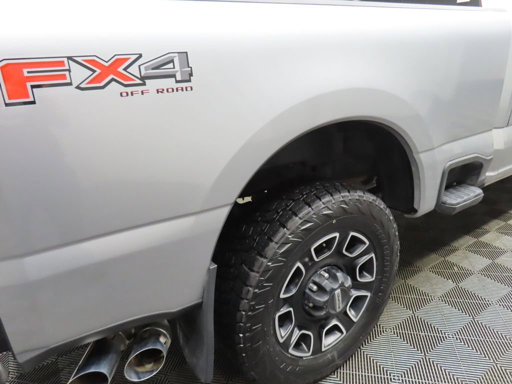 Used 2024 Ford F250 Platinum image 33