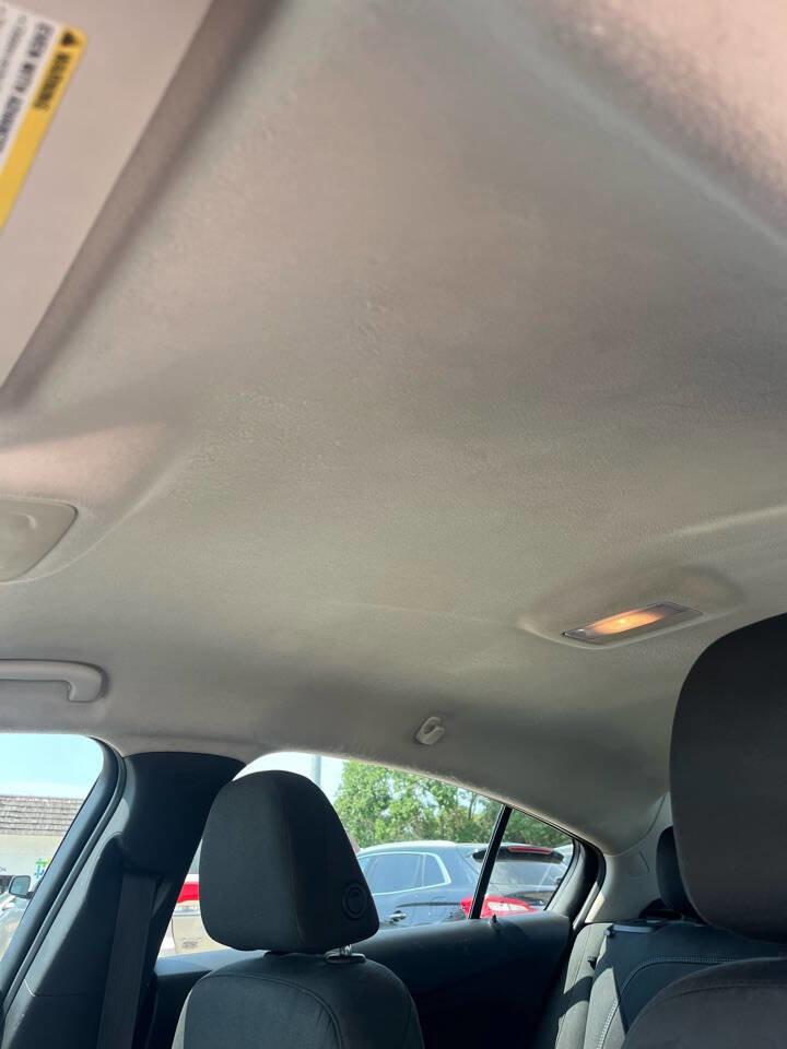 Used 2016 Chevrolet Cruze LT FWD image 22