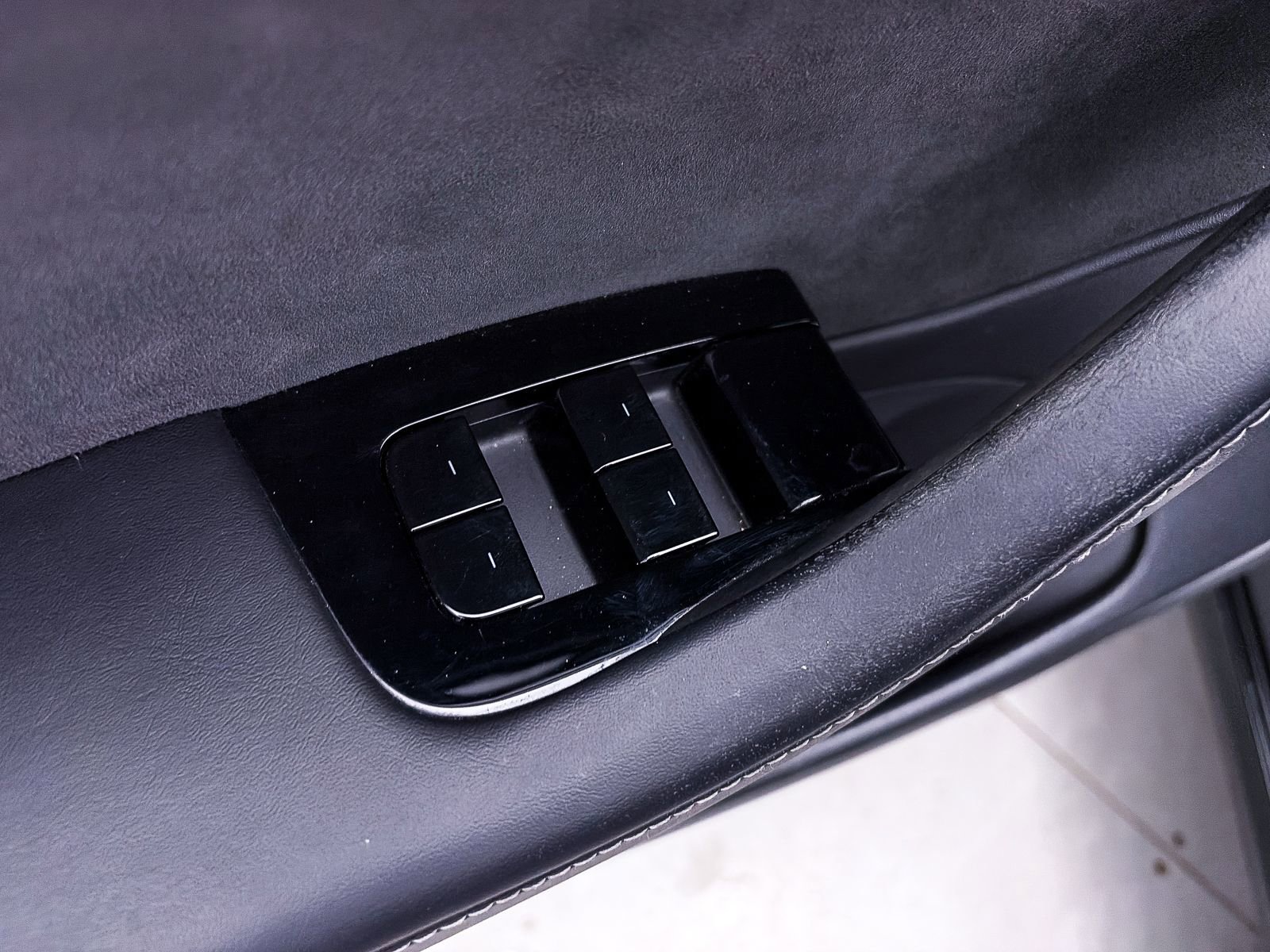 Used 2020 Tesla Model 3 Standard Range Plus RWD image 16